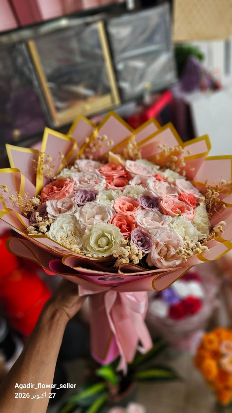 Roses Pastel Rose et Or