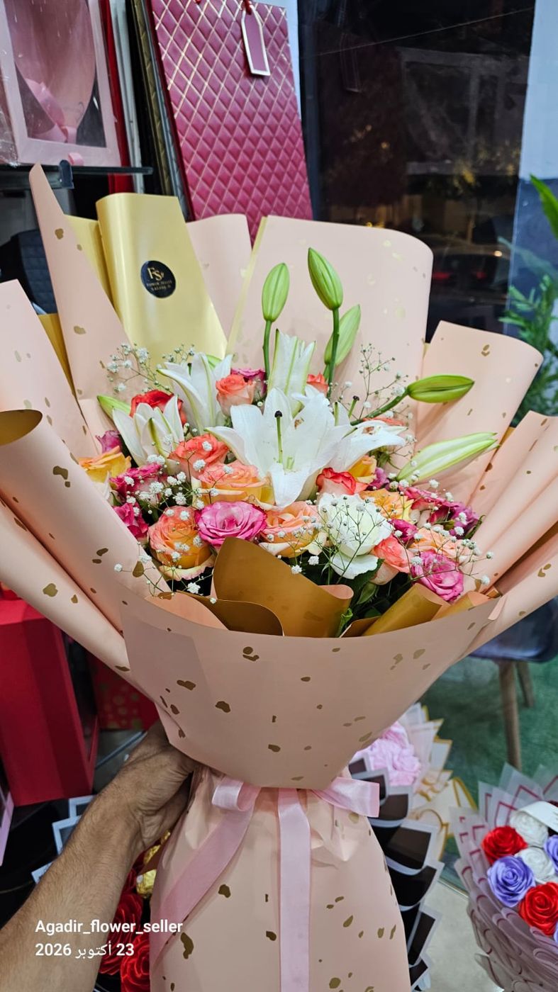 Lis et Roses Multicolores